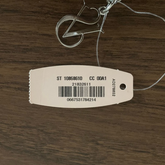 Victoria’s Secret make-up bag - Picture 4 of 8